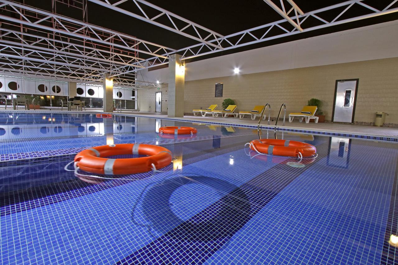 Park Regis Lotus Hotel Manama Exterior foto
