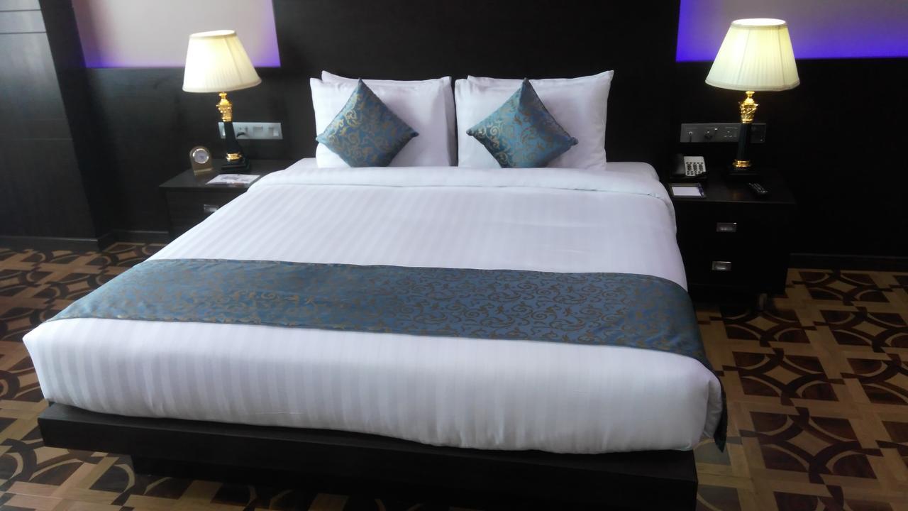 Park Regis Lotus Hotel Manama Exterior foto